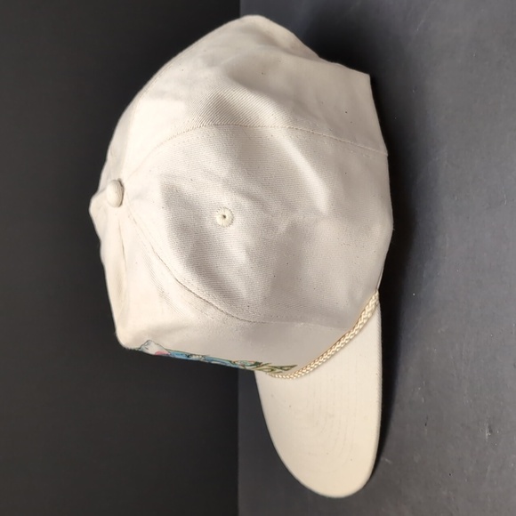 VGT, Mohr's Florida Cream Colored Snapback Hat. - Picture 4 of 13